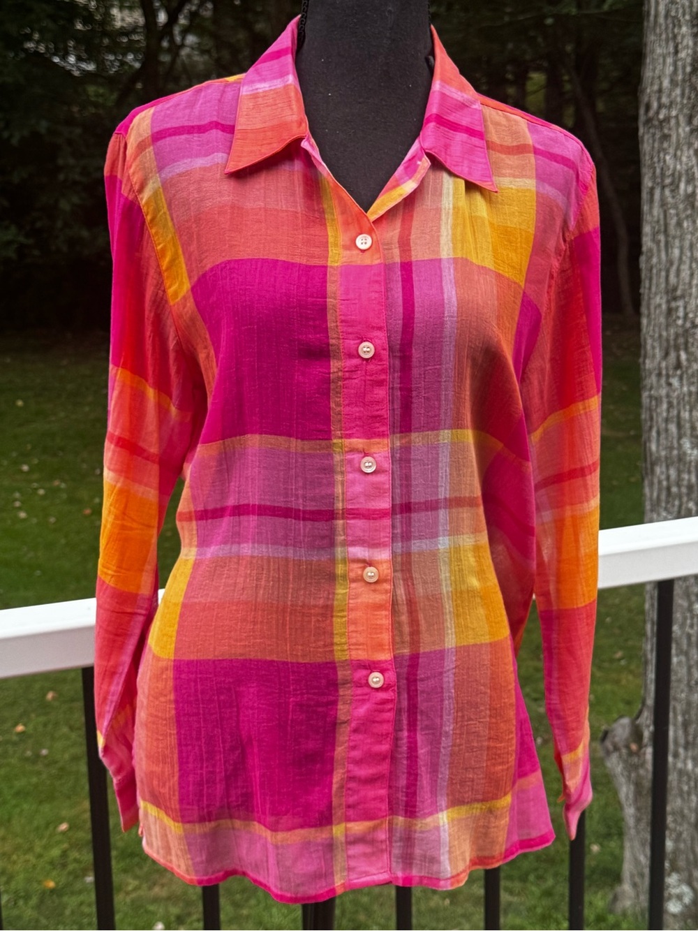 Liz Claiborne Pink and Orange Cotton Plaid Button-Down Shirt Size Medium